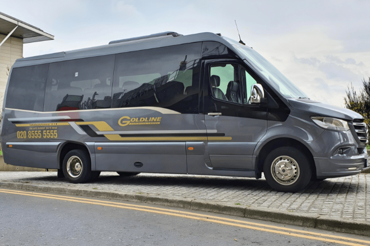 Minibus Small Horizontal Image - Goldline Cars